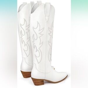 Western embroidered Cowboy Boots